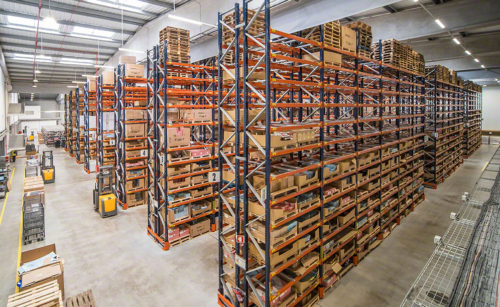 bilstein group warehouse in Portugal dedicated to picking and order preparation